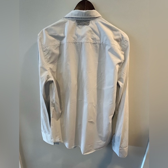 Men’s Calvin Klein size L, light grey button-up shirt NWOT - Picture 3 of 9